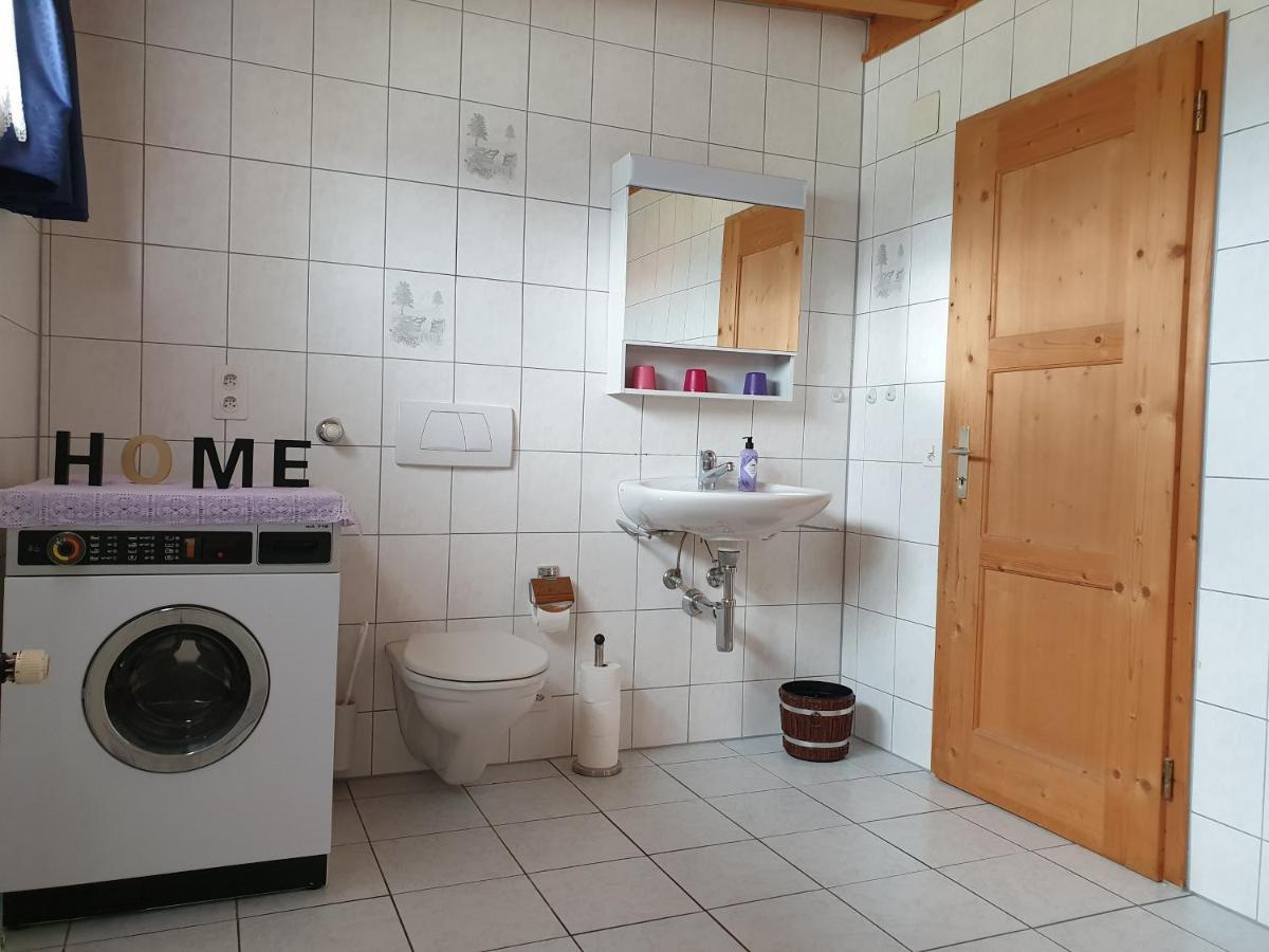 Surcuolm Ferienwohnung Antonia מראה חיצוני תמונה